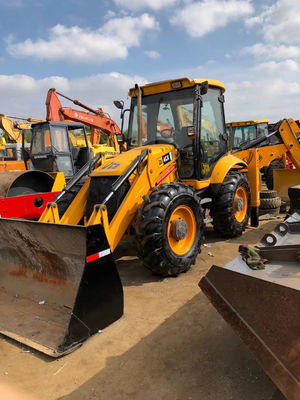Carregador de retroescavadeira JCB 4CX de segunda mão com motor original