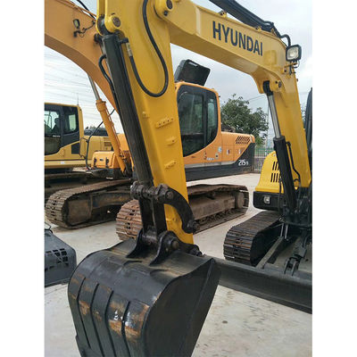 Máquina de escavadeira HYUNDAI 60 usada Peso 10000 KG e poucas horas de trabalho 2001-4000