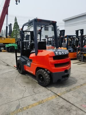Elevador elétrico Toyota 7F30 8F30 usado ToyotaFDZN30 em boas condições