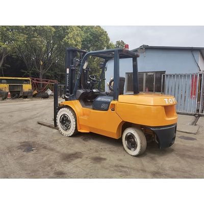 5000kg Toyota 7f50 caminhão elevador com 3 mastros e 6000mm de altura de elevação em Xangai