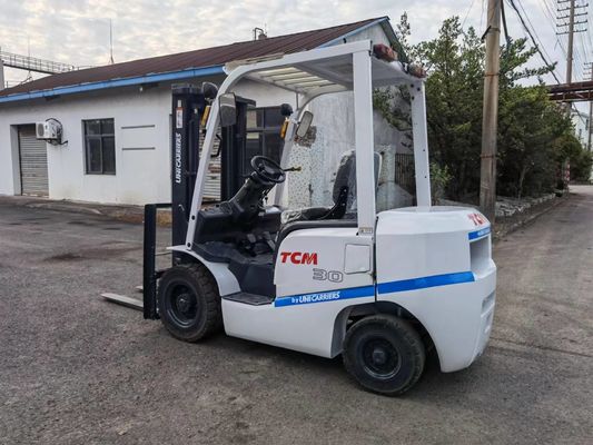 2012 TCM FD30 Elevador de garfo diesel com comprimento de garfo de rotina Acessível e versátil