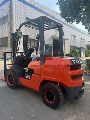 3 toneladas 3000 kg Toyota Forklift usado FDZN30 com motor japonês ISUZU em boas condições