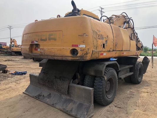 Excavadora de rodas Hyundai 210W em excelente estado com motor original