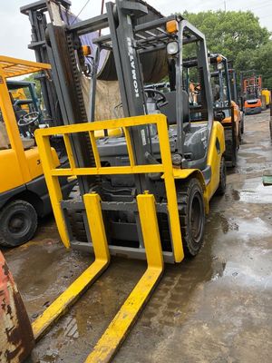 4300 kg peso usado Komatsu FD30 em empilhadeira para o Japão FD30 FD50 FD70 FD100 FD150 FD200