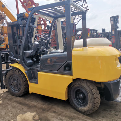Melhor escolha para lojas de materiais de construção Usado Komatsu empilhadeira FD25 FD30 FD40 FD50