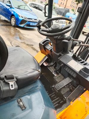 Largura de garfo de rotina Toyota diesel empilhadeira de 4 toneladas com altura de elevação de 6 m e motor japonês