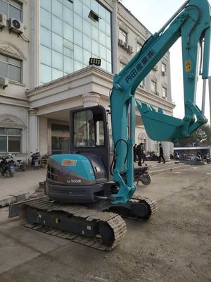 Carga de elevação máxima 5,5 toneladas Kobelco SK55 Excavadora usada 95% para KOBELCO em boas condições