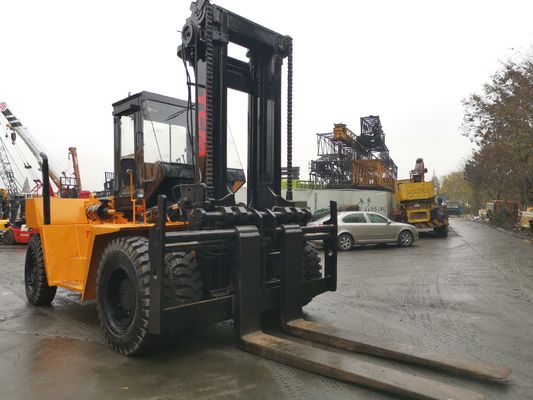 TCM 20 toneladas em empilhadeira a diesel FD200 FD250 para contêineres pesados em boas condições