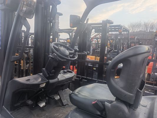Forquilha diesel Toyota FD25 japonesa usada com comprimento de forquilha de rotina e a preços acessíveis