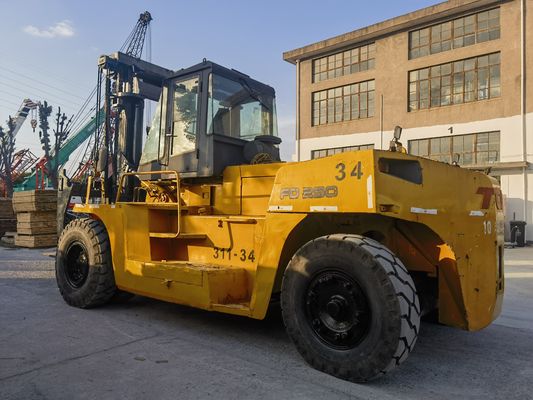 TCM FD250 de fabricação japonesa de 25 toneladas em elevadora diesel usada para manuseio de materiais