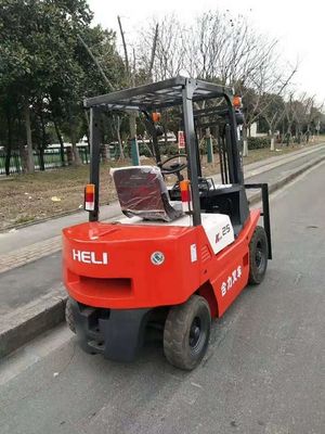 Longhua 2022 HELI 2.5 toneladas de empilhadeira de gás liquefeito CPYD25 com motor K25 fonte de energia motor diesel