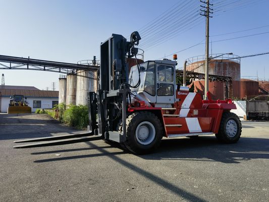 25 toneladas de empilhadeira de Kalmar usada com motor diesel de engrenagem lateral e 3 mastros