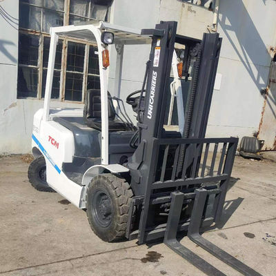 TCM FD25T3C Diesel Lifting 2,5 toneladas em segunda mão em Xangai com motor a diesel