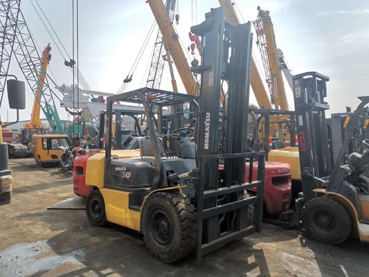 Japão Komatsu 5T FD25 FD30T-16 empilhadeiras a diesel com dimensões globais 2,7*1,2*2,1m