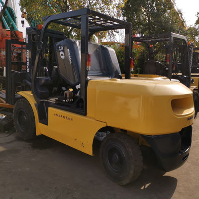 Equipamentos essenciais das gráficas Komatsu FD50-7 5 toneladas de elevadores elétricos do Japão