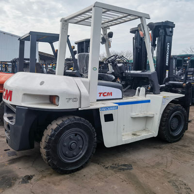 Potente empilhadeira diesel Mitsubishi FD70 com mastro alto 7 toneladas dimensões de rotina