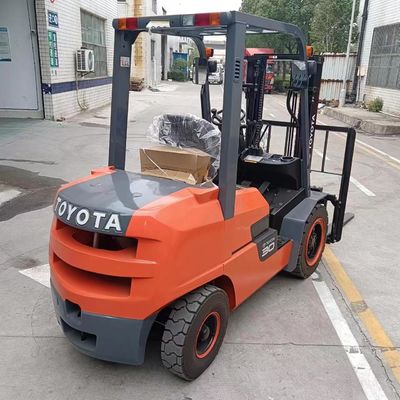 Toyota FD30 em bom estado de fabricação no Japão