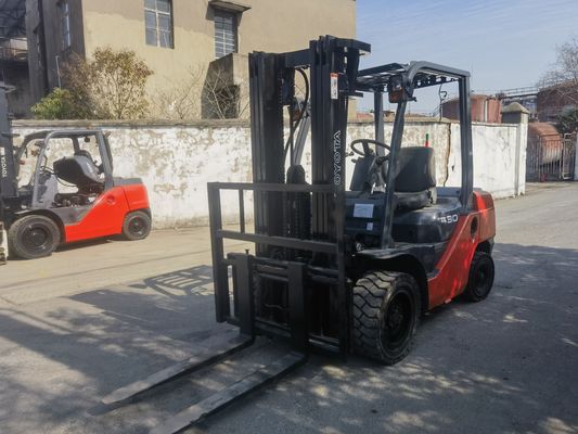 TOYOTA 8F30 7F30 FD30 empilhadeira com motor a diesel com comprimento de garfo de 4,5 m e mastro de 3 estágios