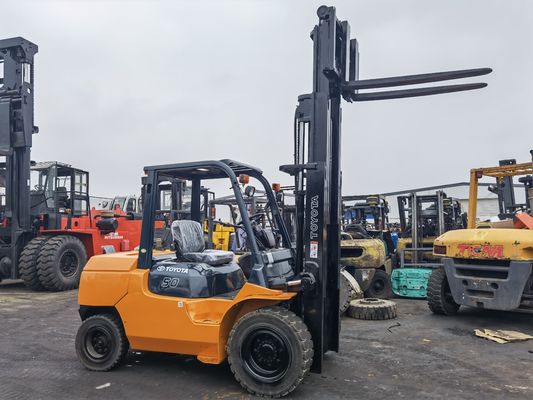 Fazer Toyota 5 toneladas em empilhadeira Usado FD50 7f50 8f30 3 toneladas empilhadeira 5 toneladas empilhadeira diesel