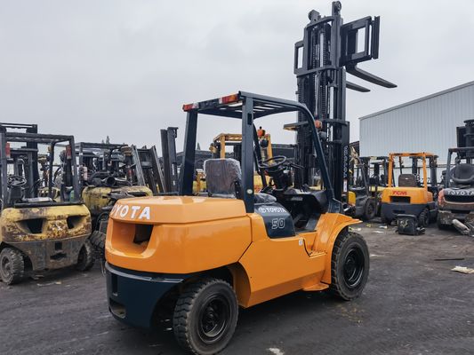Caminhão Chinês de 4 toneladas Caminhão Diesel de 5 toneladas com 5000 kg de peso e motor a gasolina