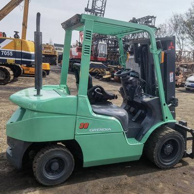 Condições de trabalho estáveis Mitsubishi de segunda mão 3 toneladas FD30 em empilhadeira com 180 mm largura de garfo