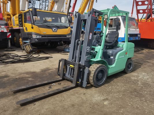Condições de trabalho estáveis Mitsubishi de segunda mão 3 toneladas FD30 em empilhadeira com 180 mm largura de garfo