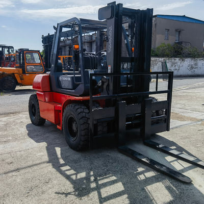 Japão Isuzu Motor 7 Ton Toyota empilhadeira com posicionador de garfo e comprimento de garfo de rotina