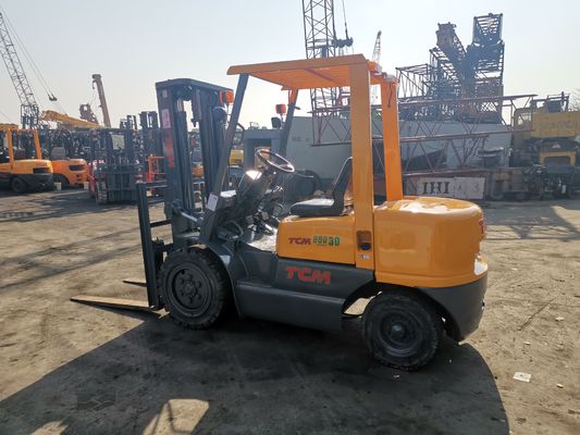 Telescópica TCM potente diesel FD30 T5 empilhadeira de 3 toneladas 45 recolha na reparação de máquinas