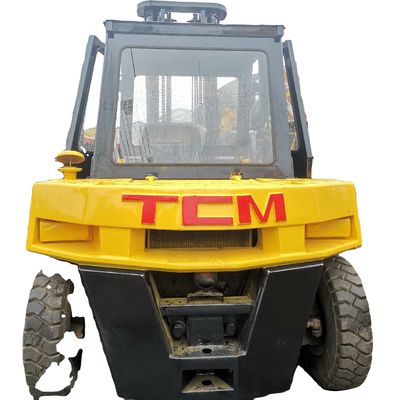 Elevador elétrico usado TCM FD70Z8 com dentes automáticos e fonte de energia do motor a diesel em Xangai