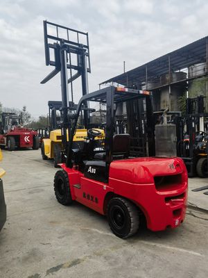 Excelente estado Hangzhou A30 3 toneladas Mini diesel em empilhadeira para pequenas empresas
