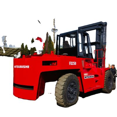 Experimente um desempenho superior com uma empilhadeira diesel Mitsubishi FD250 de 25 toneladas