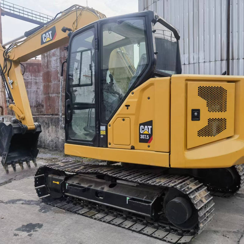 Excavadora usada CAT 307.5 com válvula hidráulica original e trilhos de borracha do Japão