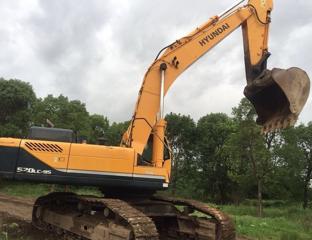 52TON Peso de operação Hyundai 520-9 Excavadora de rastreamento com cilindro hidráulico original