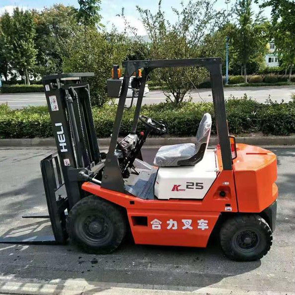 Longhua 2022 HELI 2.5 toneladas de empilhadeira de gás liquefeito CPYD25 com motor K25 fonte de energia motor diesel