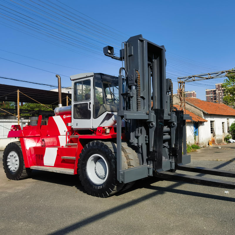 25 toneladas de empilhadeira de Kalmar usada com motor diesel de engrenagem lateral e 3 mastros