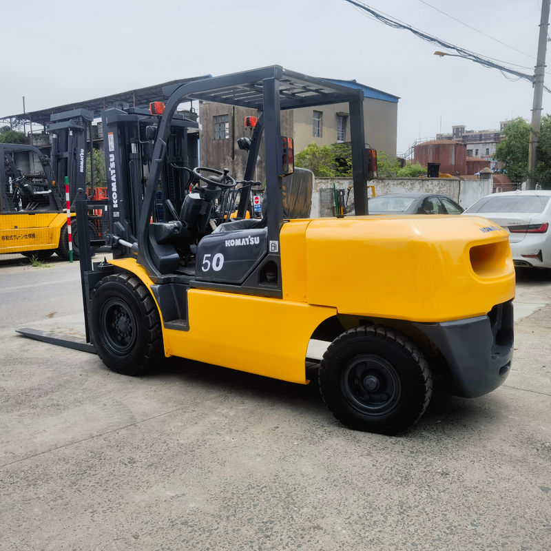 1200 mm Largura do garfo Fonte de alimentação manual usado Komatsu FD50 5 toneladas em boas condições