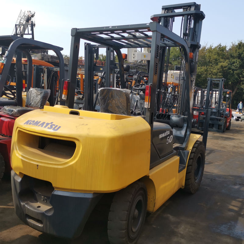 Japão Komatsu 5T FD25 FD30T-16 empilhadeiras a diesel com dimensões globais 2,7*1,2*2,1m